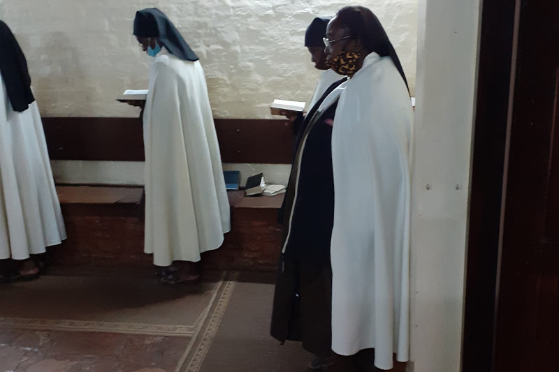 Carmel de Lubumbashi prière de l'office